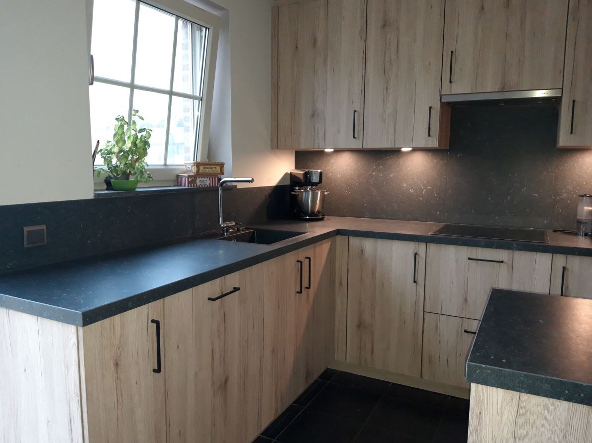 keuken te gooreind houtlook keramisch werkblad novy dampkap